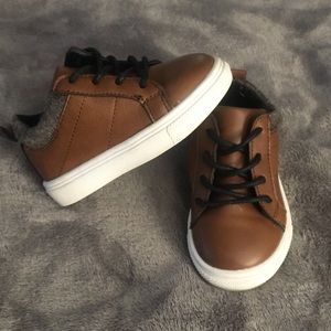 Toddler boy sneakers